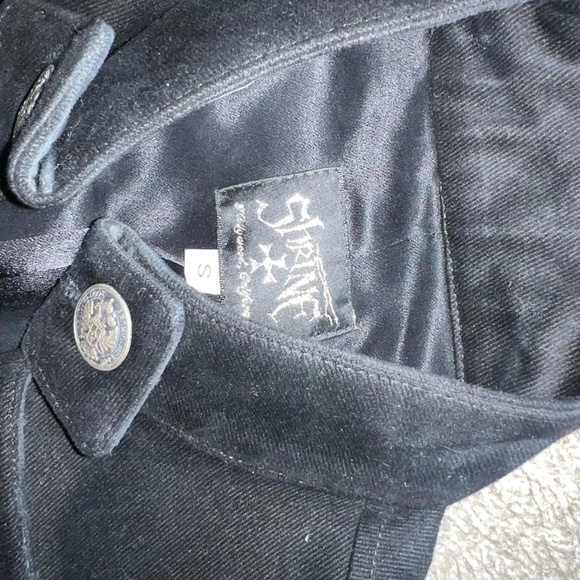 Shrine Hollywood waistcoat - Picture 4 of 5